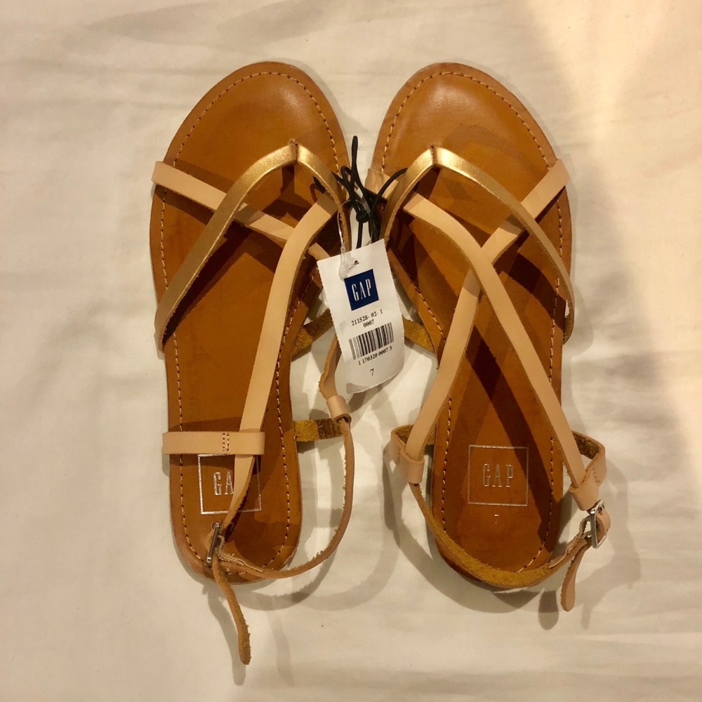 🌟NWT🌟 Gap Women’s Strappy Sandals